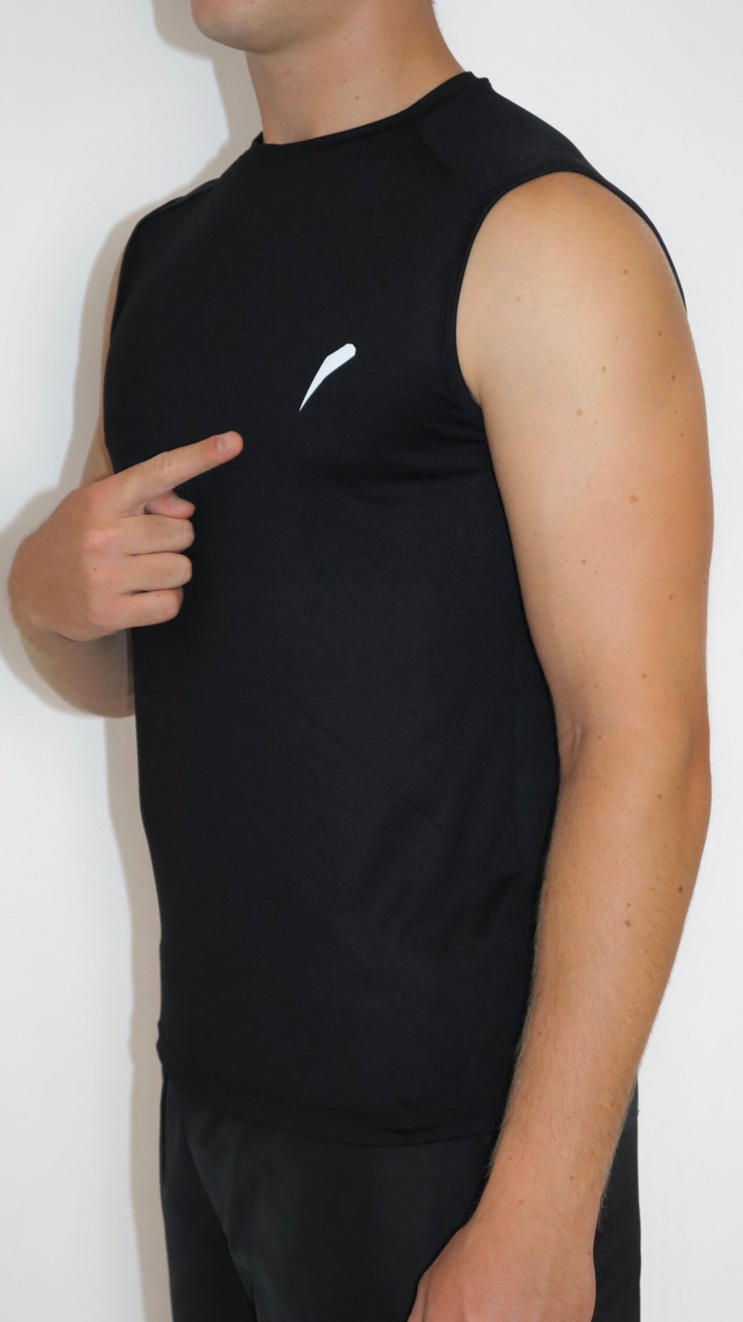 1ST Round Tank Top